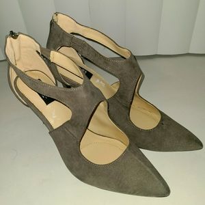 Sz 10 Jones New York Ankle Strap Heel
